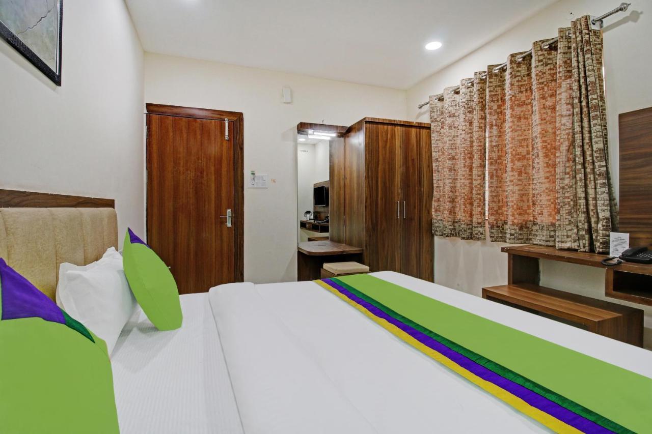 Treebo Krishna Regency Isbt Bus Stop Bhopal Dış mekan fotoğraf